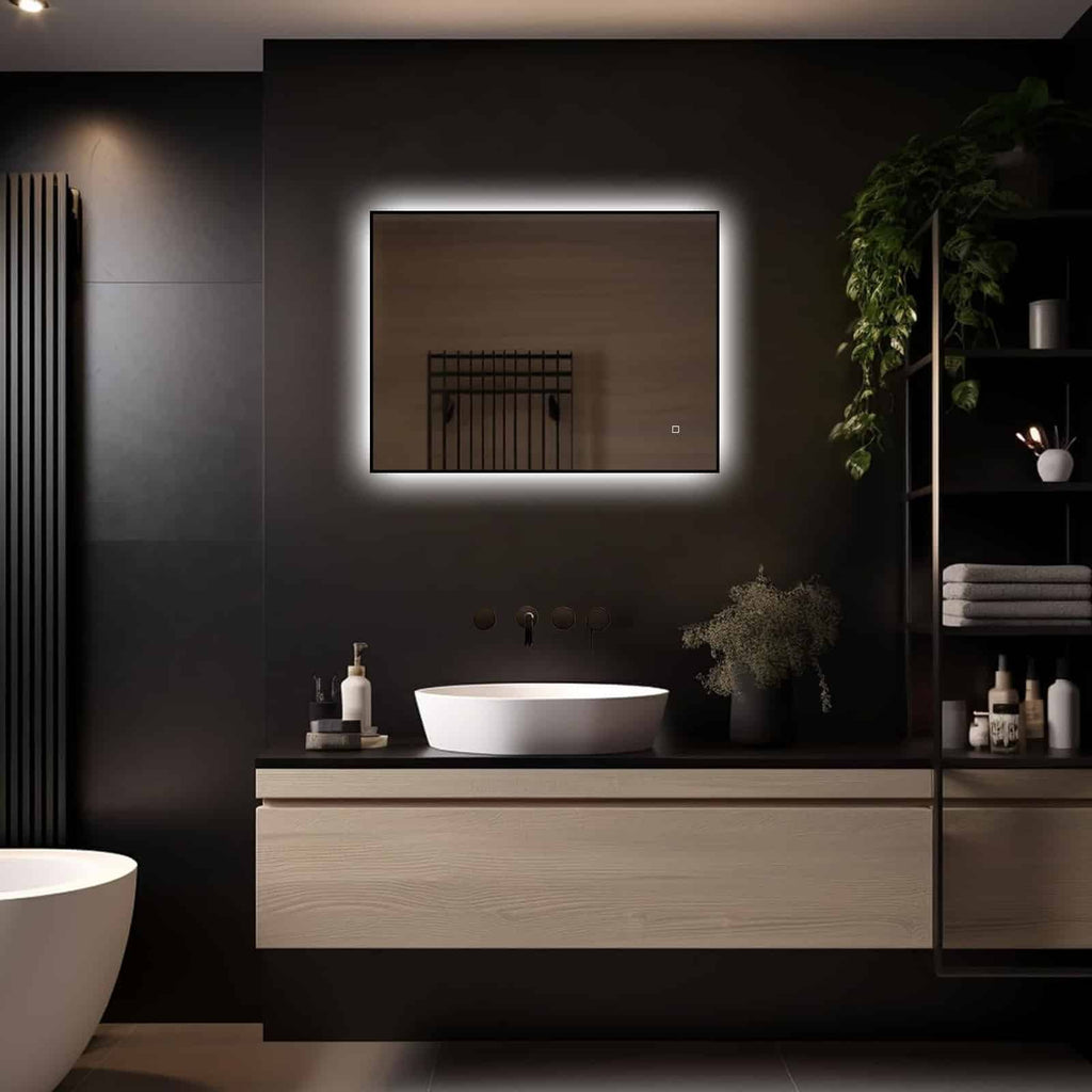 Badkamerspiegel Sorento 80x60, met zwarte lijst, licht variant 3